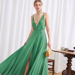Reformation Callalily dress in Green size 2